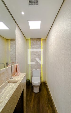 Casa à venda com 288m², 3 quartos e 2 vagasLavabo
