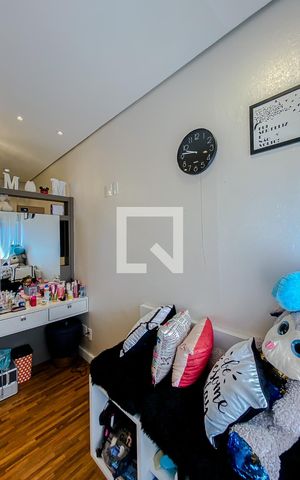 Casa à venda com 288m², 3 quartos e 2 vagasQuarto 3