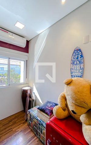 Casa à venda com 288m², 3 quartos e 2 vagasQuarto 2 - Suíte