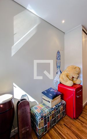 Casa à venda com 288m², 3 quartos e 2 vagasQuarto 2 - Suíte