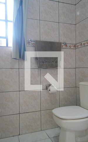 Casa à venda com 150m², 3 quartos e 2 vagasBanheiro