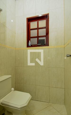 Casa à venda com 263m², 4 quartos e 2 vagasBanheiro Social