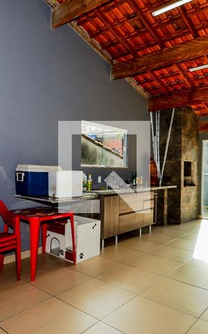 Casa à venda com 263m², 4 quartos e 2 vagasVaranda com Churrasqueira 