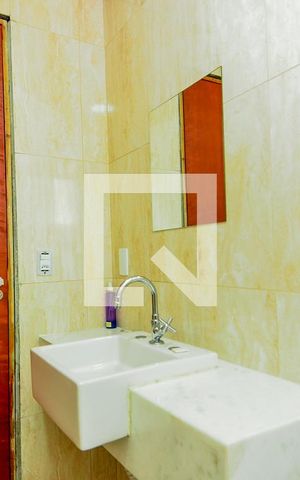 Casa à venda com 263m², 4 quartos e 2 vagasBanheiro da Suíte 1
