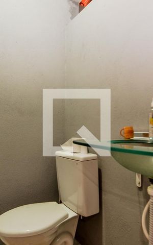 Casa à venda com 263m², 4 quartos e 2 vagasLavabo 