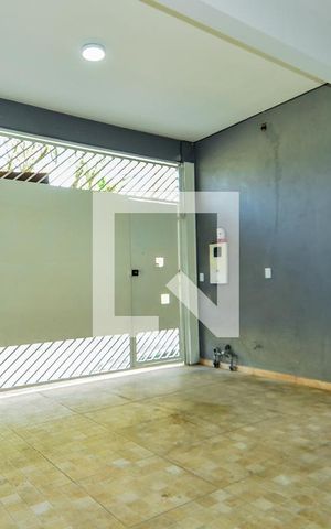 Casa à venda com 263m², 4 quartos e 2 vagasGaragem