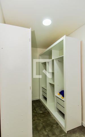 Casa à venda com 263m², 4 quartos e 2 vagasCloset da Suíte 3