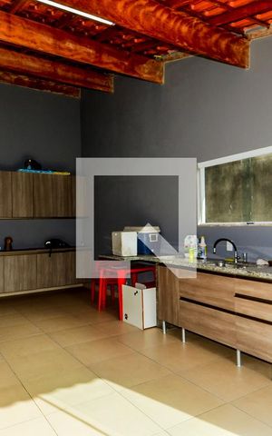 Casa à venda com 263m², 4 quartos e 2 vagasVaranda com Churrasqueira 