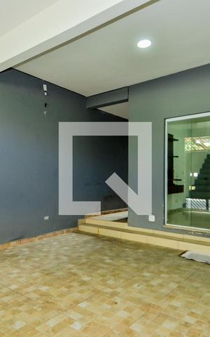Casa à venda com 263m², 4 quartos e 2 vagasGaragem