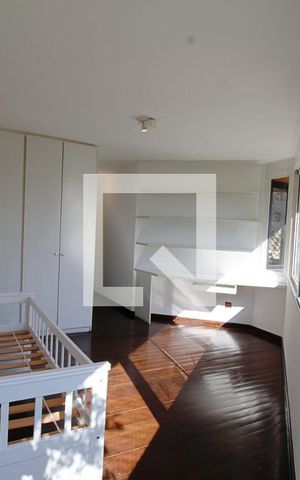 Apartamento à venda com 270m², 3 quartos e 4 vagas Apartamento à venda com 270m², 3 quartos e 4 vagasSuíte 1