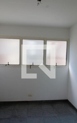 Apartamento à venda com 270m², 3 quartos e 4 vagas Apartamento à venda com 270m², 3 quartos e 4 vagasCopa