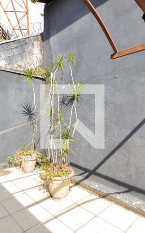 Casa à venda com 190m², 3 quartos e 1 vaga Casa à venda com 190m², 3 quartos e 1 vagaQuintal