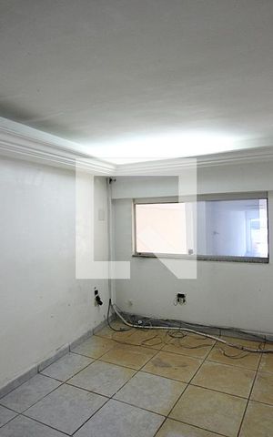 Casa para alugar com 582m², 2 quartos e sem vagaQuarto 