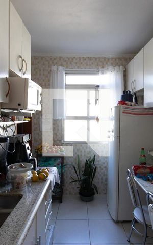 Apartamento à venda com 60m², 2 quartos e sem vaga Apartamento à venda com 60m², 2 quartos e sem vagaCozinha