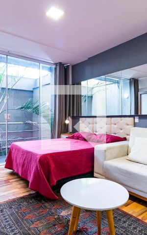 Studio para alugar com 38m², 0 quarto e sem vaga Studio para alugar com 38m², 0 quarto e sem vagaStudio