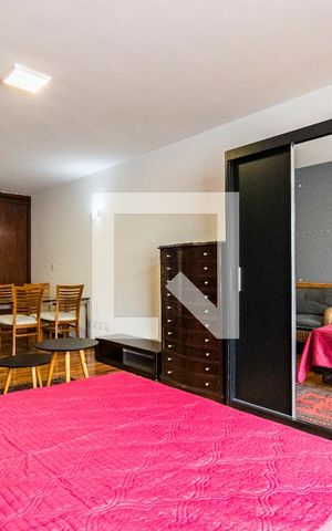 Studio para alugar com 38m², 0 quarto e sem vaga Studio para alugar com 38m², 0 quarto e sem vagaStudio