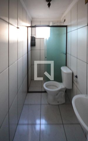 Apartamento para alugar com 45m², 2 quartos e 1 vaga Apartamento para alugar com 45m², 2 quartos e 1 vagaBanheiro