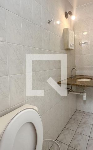 Apartamento para alugar com 70m², 2 quartos e 1 vaga Apartamento para alugar com 70m², 2 quartos e 1 vagaBanheiro