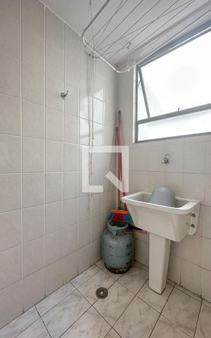 Apartamento para alugar com 70m², 2 quartos e 1 vaga Apartamento para alugar com 70m², 2 quartos e 1 vagaÁrea de Serviço