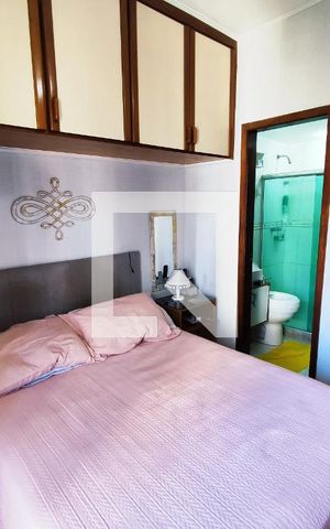 Apartamento à venda com 80m², 4 quartos e 1 vaga Apartamento à venda com 80m², 4 quartos e 1 vagaSuíte