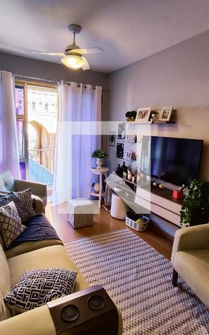 Apartamento à venda com 80m², 4 quartos e 1 vaga Apartamento à venda com 80m², 4 quartos e 1 vagaSala