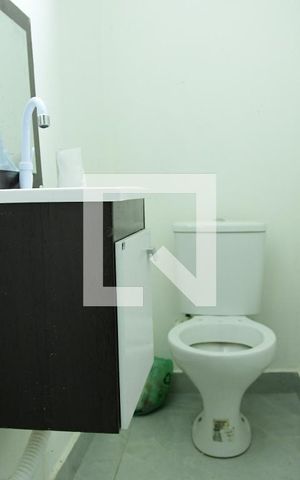 Casa de condomínio para alugar com 136m², 3 quartos e 1 vagaLavabo