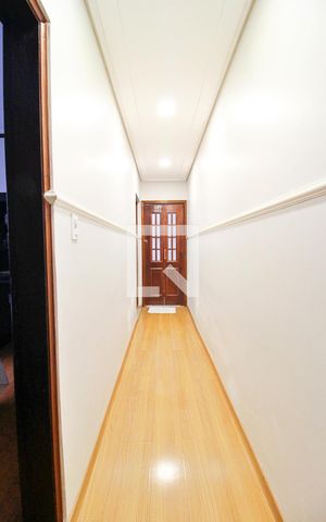 Casa à venda com 130m², 2 quartos e 2 vagasCorredor