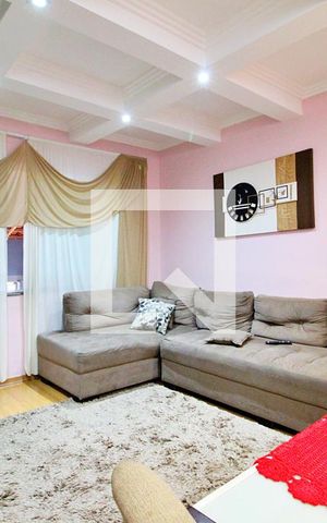 Casa à venda com 130m², 2 quartos e 2 vagasSala