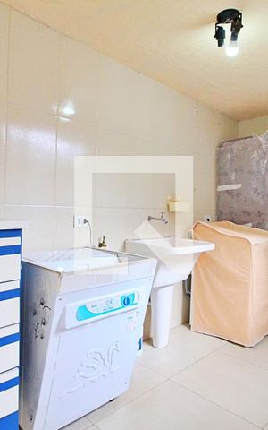 Casa à venda com 130m², 2 quartos e 2 vagasÁrea de Serviço