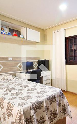 Casa à venda com 130m², 2 quartos e 2 vagasQuarto 1