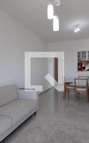 Apartamento para alugar com 100m², 3 quartos e 2 vagasSala