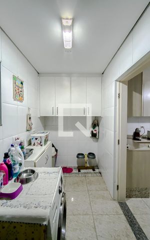 Casa à venda com 140m², 3 quartos e 4 vagasLavanderia