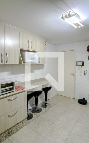 Casa à venda com 140m², 3 quartos e 4 vagasCozinha