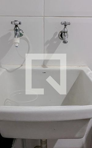Casa à venda com 140m², 3 quartos e 4 vagasLavanderia