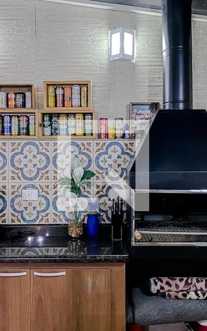 Casa à venda com 140m², 3 quartos e 4 vagasEspaço Gourmet