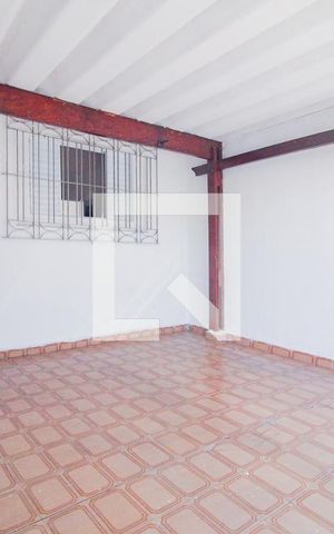 Casa à venda com 95m², 3 quartos e 2 vagasgaragem