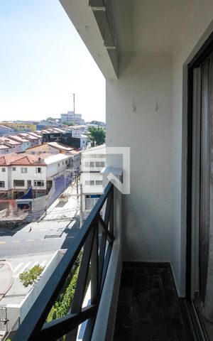 Apartamento à venda com 65m², 3 quartos e 1 vaga Apartamento à venda com 65m², 3 quartos e 1 vagaVaranda
