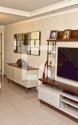 Casa para alugar com 100m², 3 quartos e 2 vagasSala