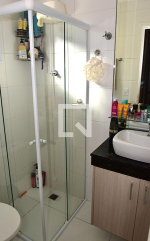 Casa para alugar com 100m², 3 quartos e 2 vagasBanheiro da Suíte