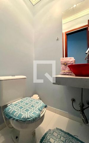Casa à venda com 400m², 4 quartos e 4 vagas Casa à venda com 400m², 4 quartos e 4 vagasLavabo