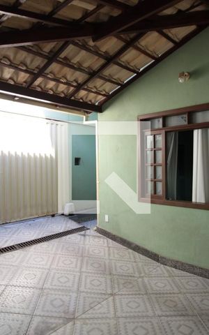 Casa à venda com 200m², 3 quartos e 2 vagasGaragem