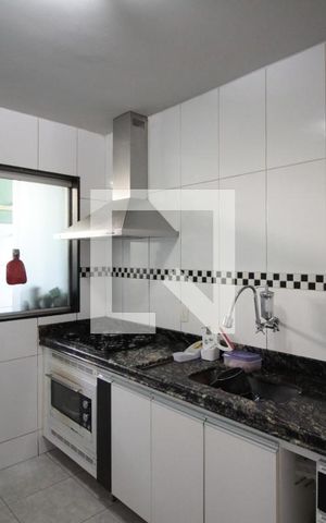 Casa à venda com 200m², 3 quartos e 2 vagasCozinha