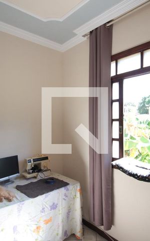 Casa à venda com 200m², 3 quartos e 2 vagasQuarto 1