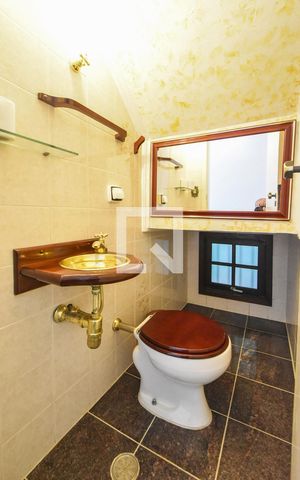 Casa à venda com 120m², 4 quartos e 2 vagasLavabo