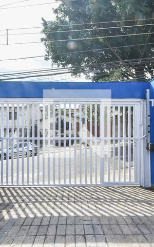 Casa à venda com 120m², 4 quartos e 2 vagasGaragem