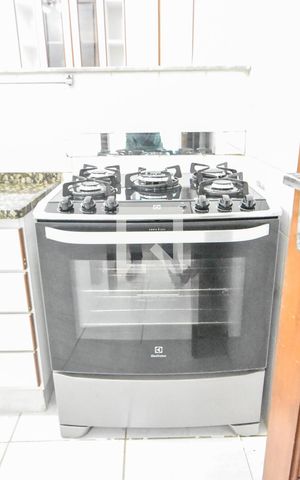 Casa à venda com 120m², 4 quartos e 2 vagasCozinha 