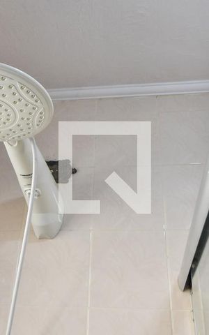 Casa à venda com 120m², 4 quartos e 2 vagasBanheiro 02