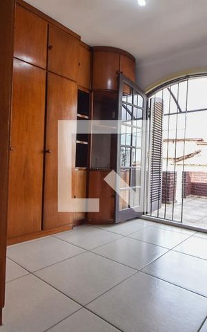 Casa à venda com 120m², 4 quartos e 2 vagasQuarto 02