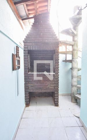 Casa à venda com 120m², 4 quartos e 2 vagasChurrasqueira 