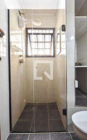Casa à venda com 120m², 4 quartos e 2 vagasBanheiro Suíte 01
